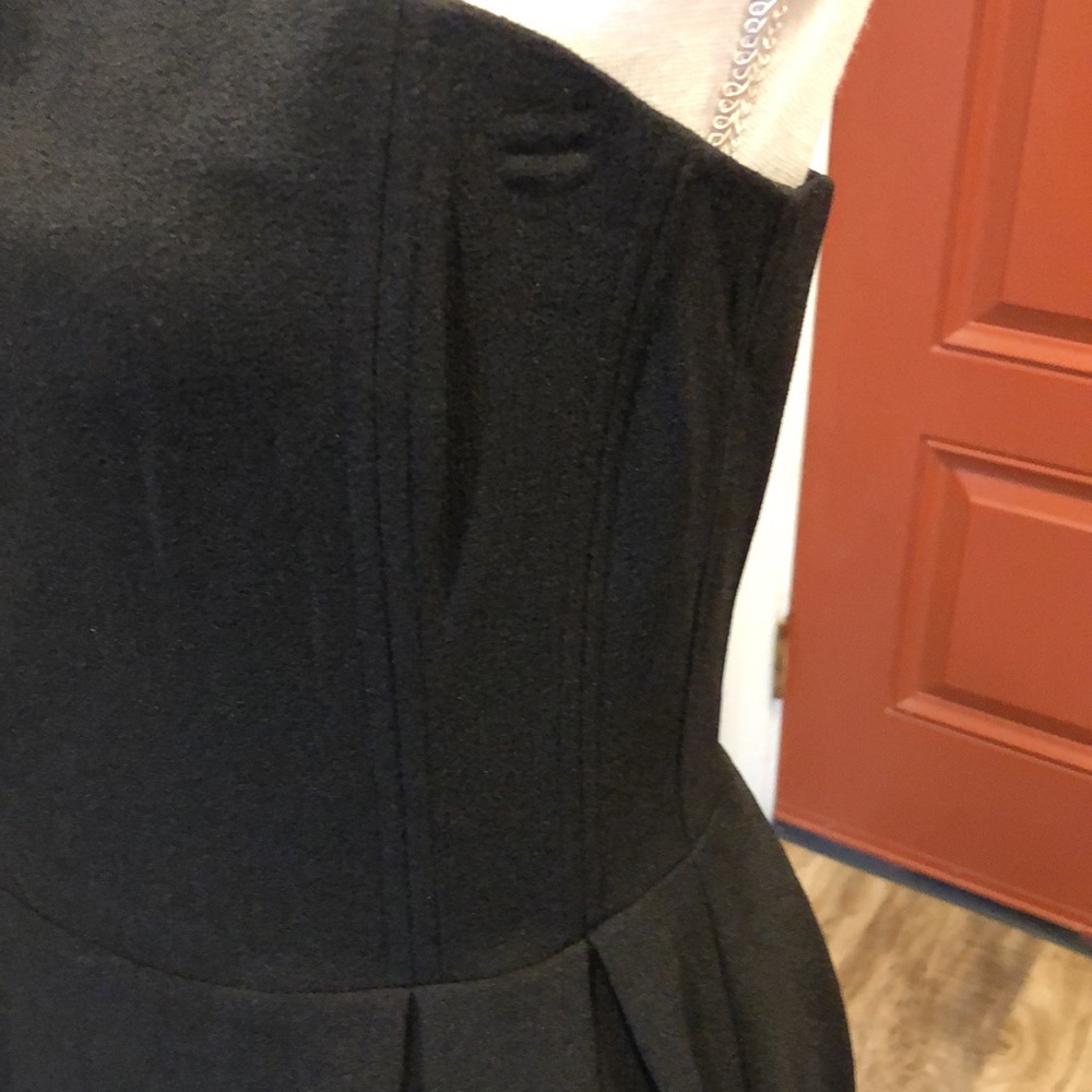 Little black dress - Picture 4 of 6